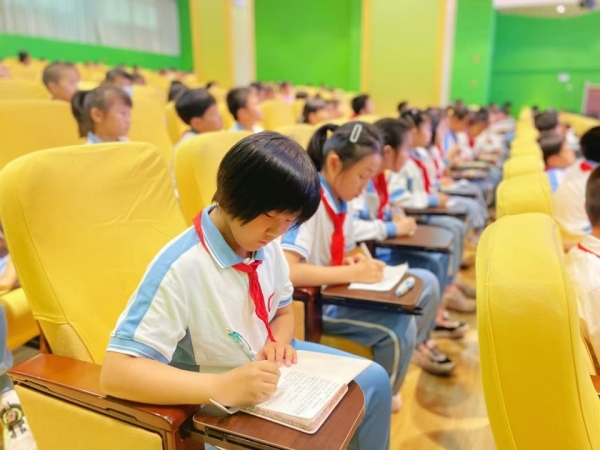 梦想点燃计划┃泉州市中小学生“我眼中的环境热点问题”征集活动